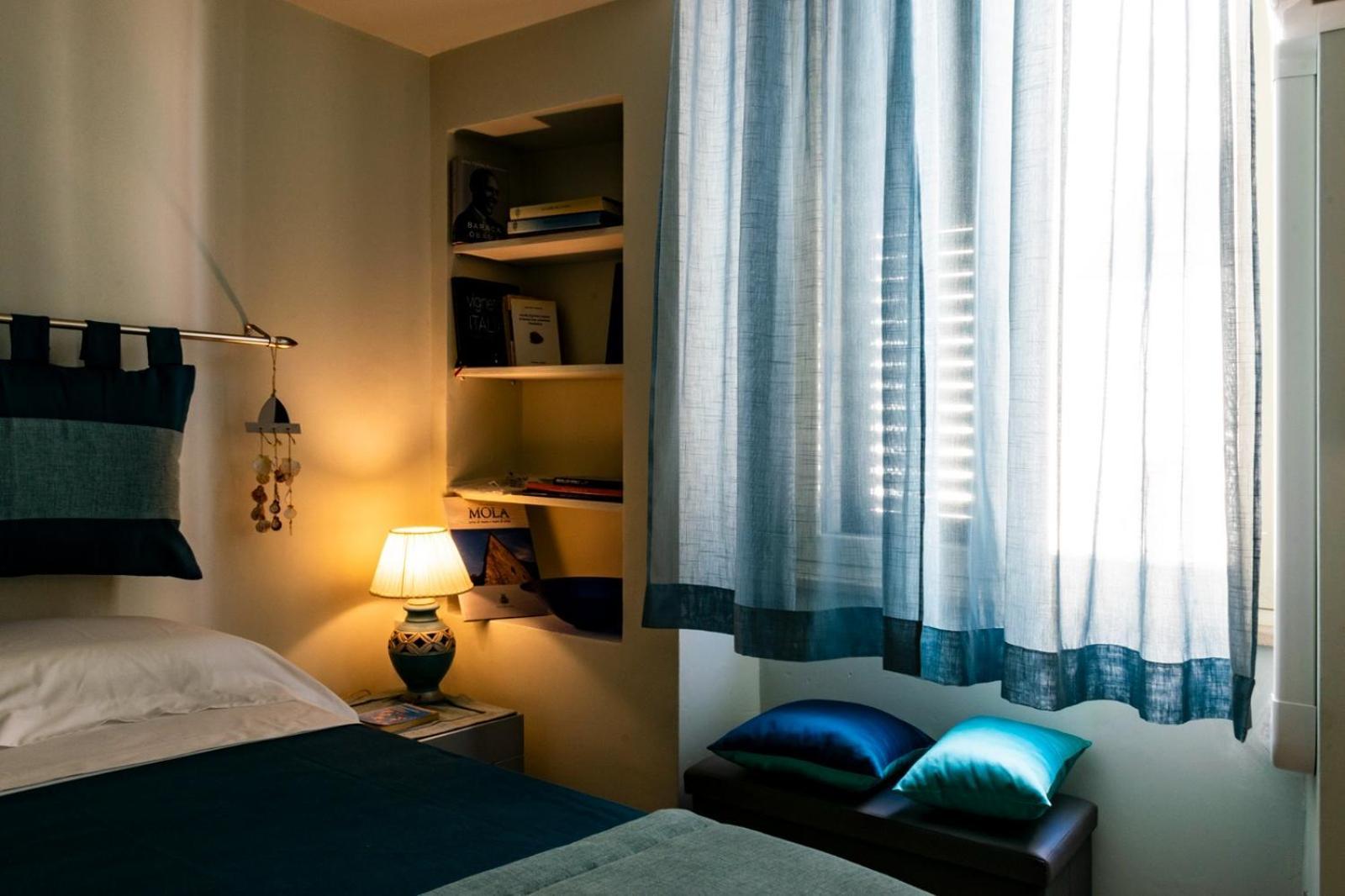Palazzo Vaaz Apartment Mola di Bari Luaran gambar