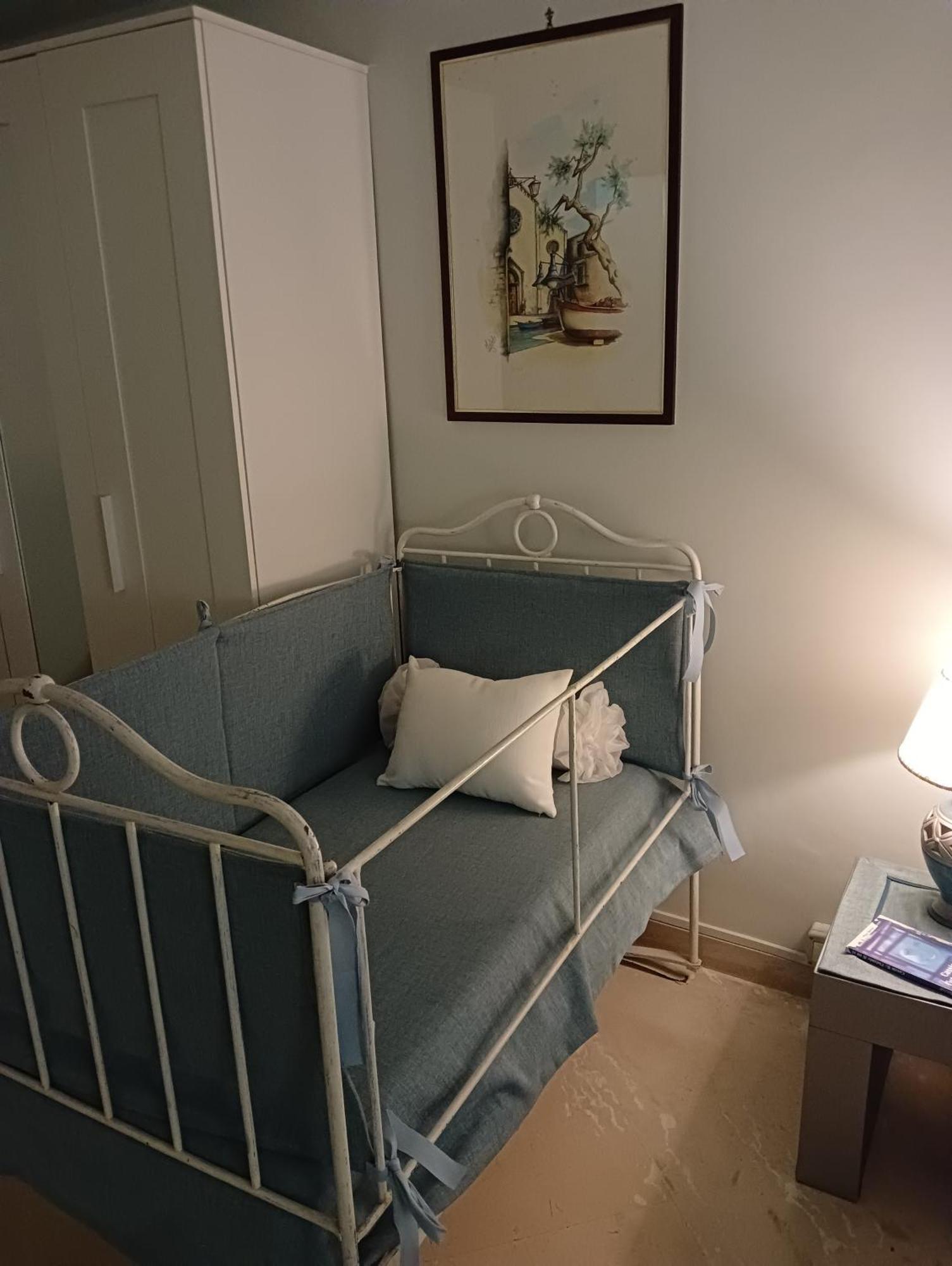 Palazzo Vaaz Apartment Mola di Bari Luaran gambar