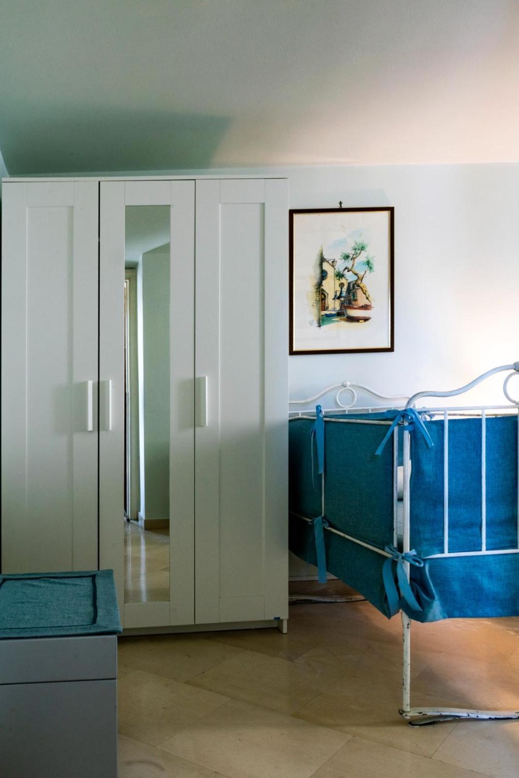 Palazzo Vaaz Apartment Mola di Bari Luaran gambar